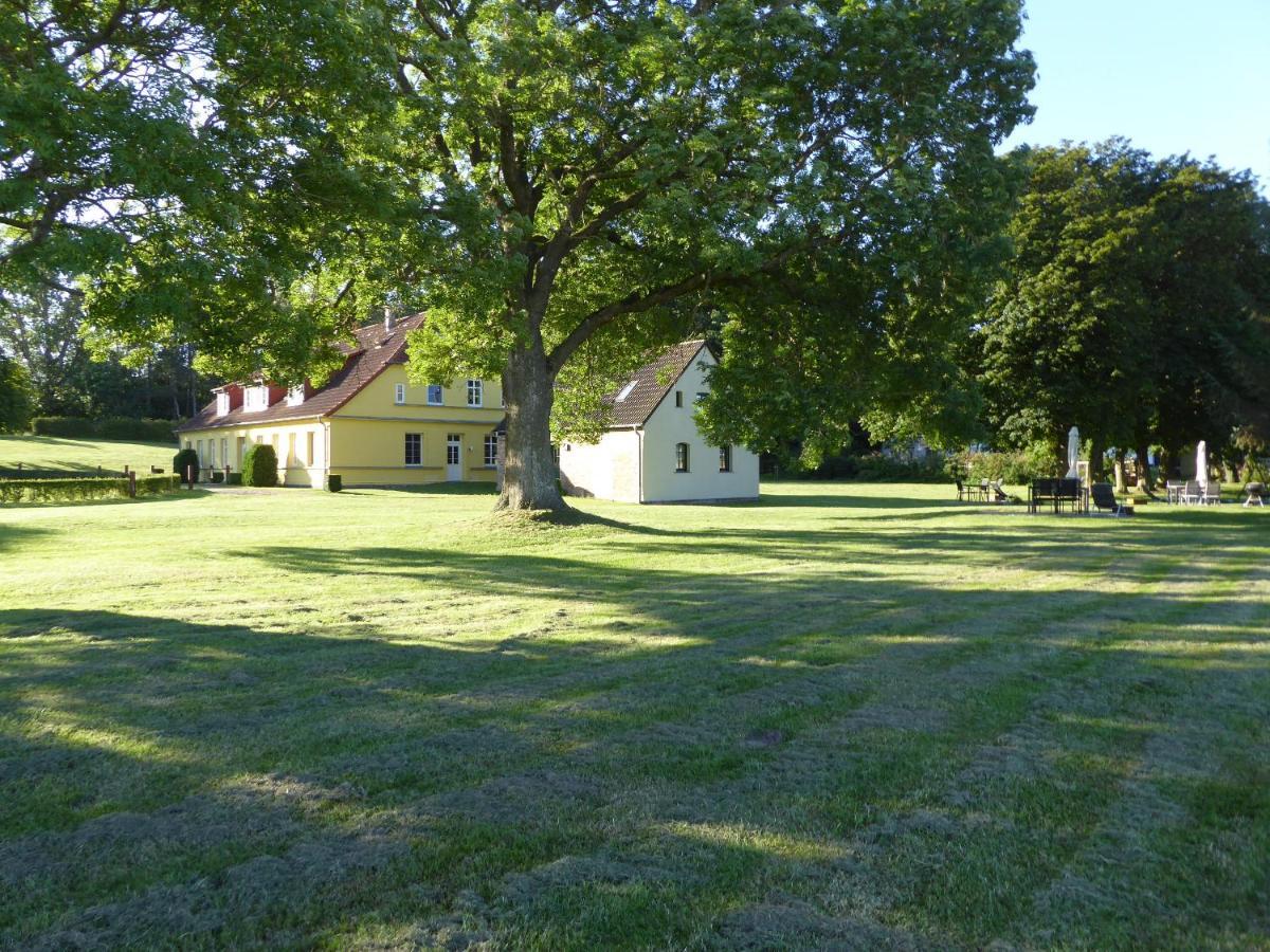 Ferienhaus Gut Rattelvitz Insel Ruegen Gingst المظهر الخارجي الصورة